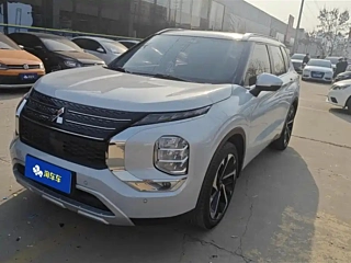 Заказать MITSUBISHI OUTLANDER