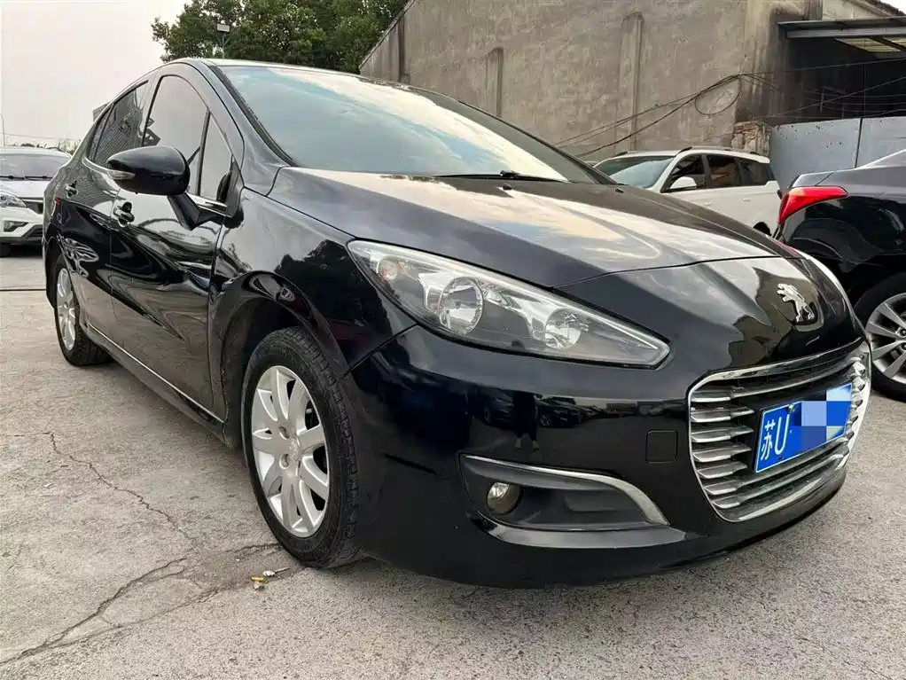 PEUGEOT 308 2012