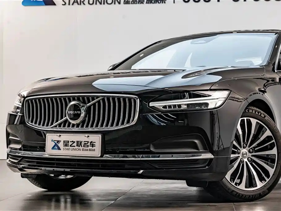 VOLVO S90 2024