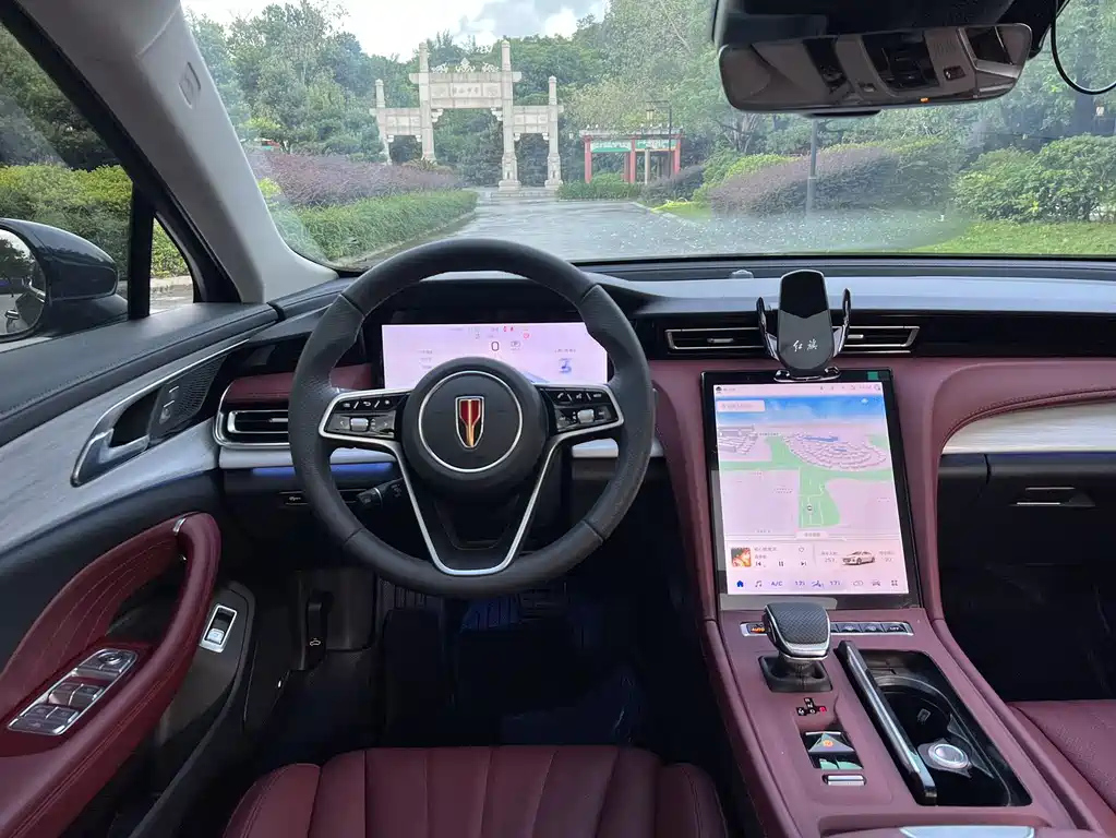HONGQI H5 2025