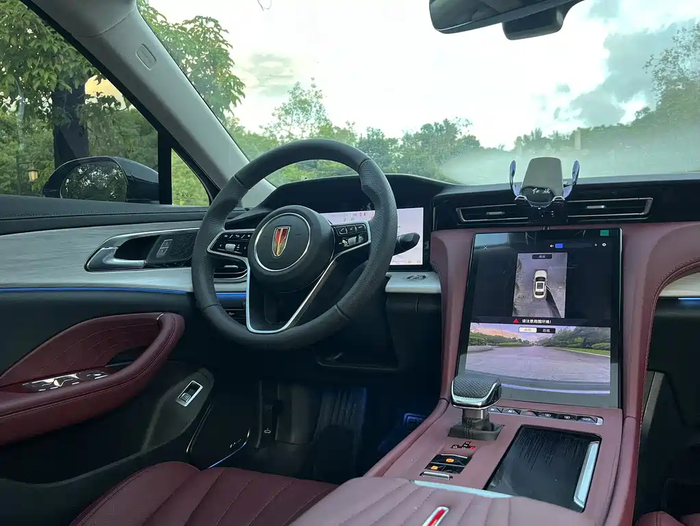 HONGQI H5 2025
