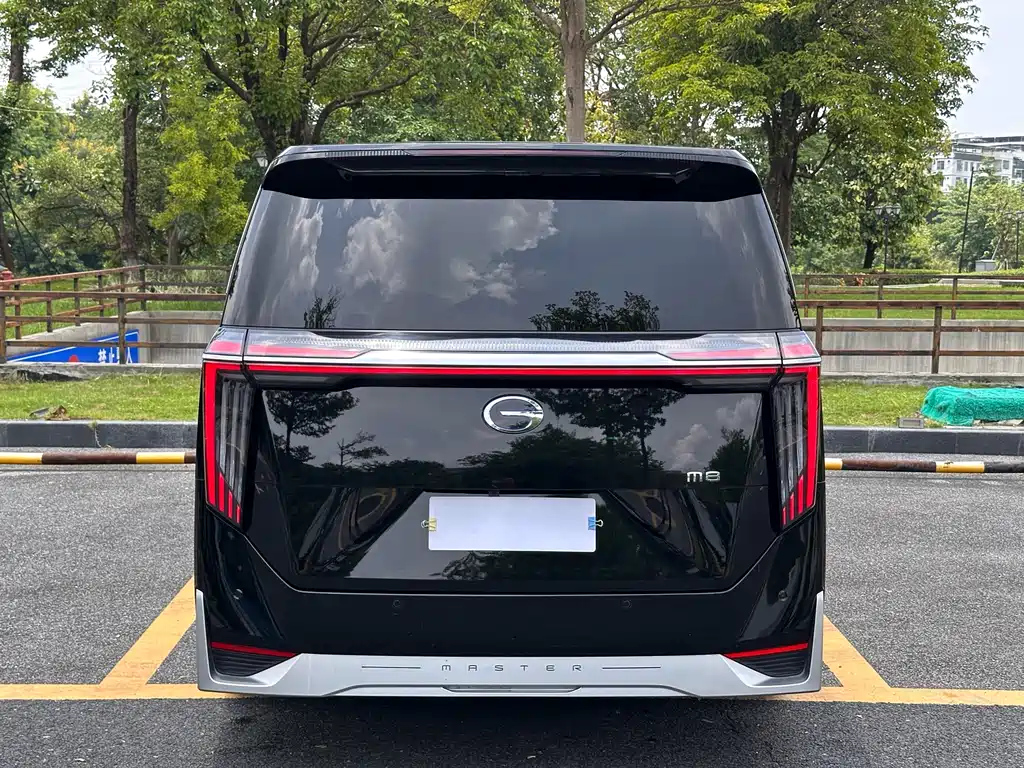 TRUMPCHI M8 2023