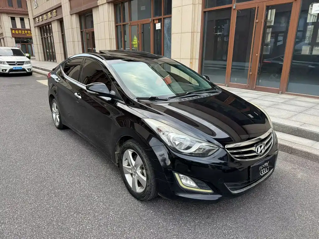 HYUNDAI ELANTRA 2014