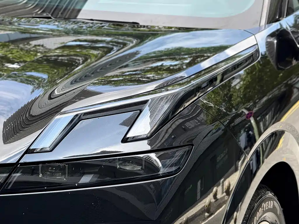 LYNK&CO 08 NEW ENERGY 2024