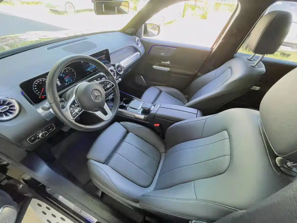 MERCEDES BENZ GLB 2020