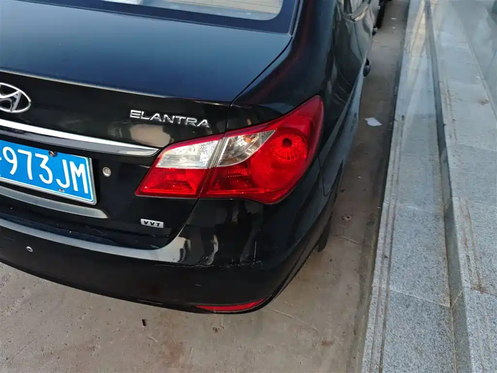 HYUNDAI CELESTA 2015