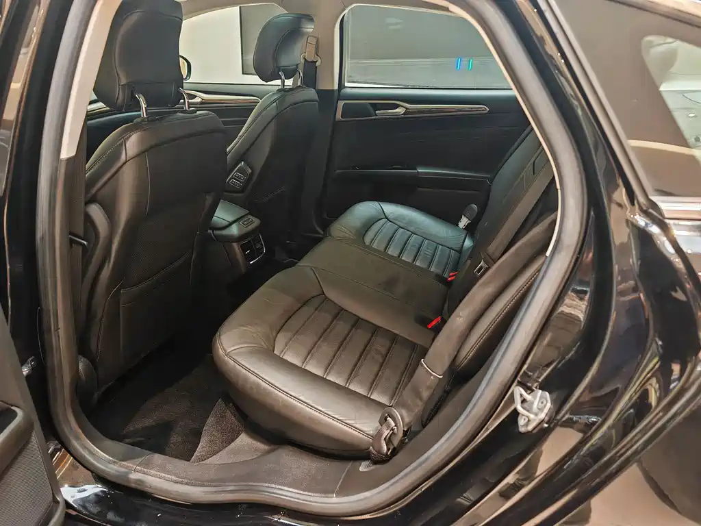FORD MONDEO 2013