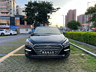 HYUNDAI MISTRA 2017