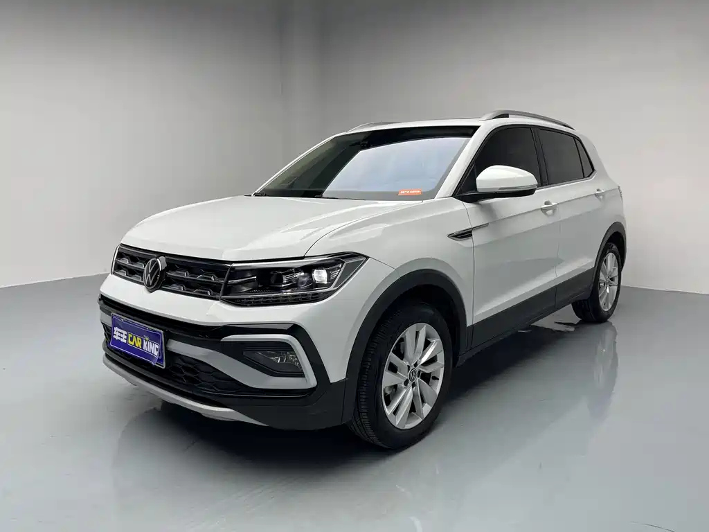VOLKSWAGEN T-CROSS 2024