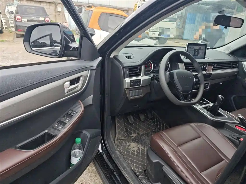 DONGFENG FORTHING T5 2022