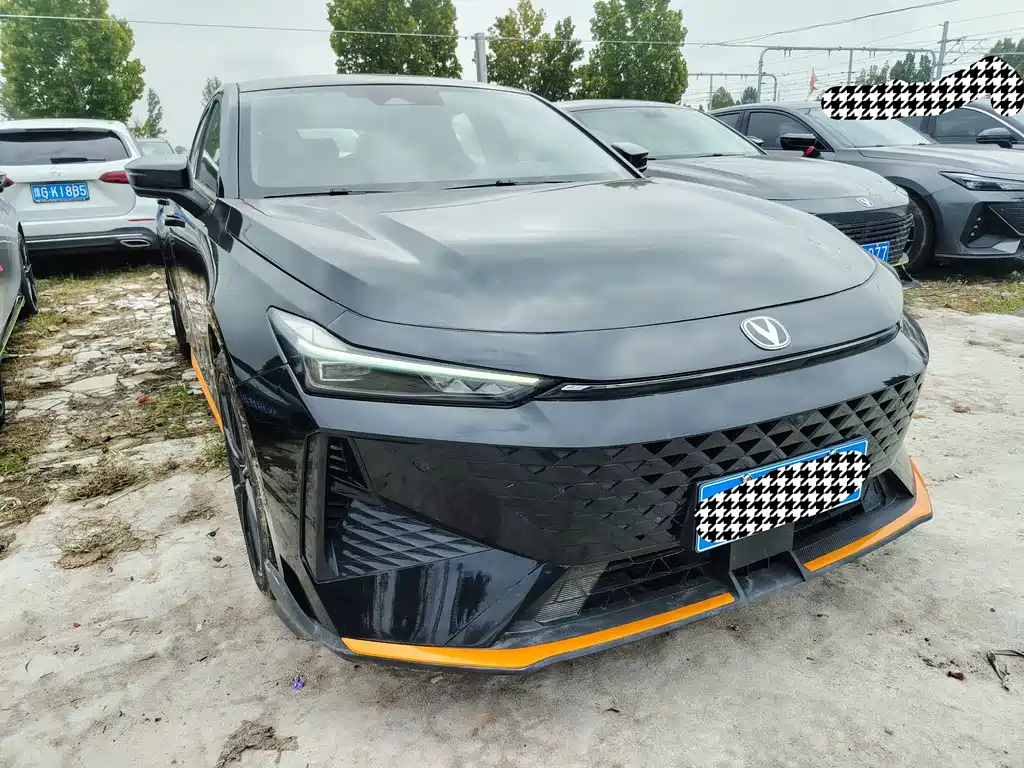 CHANGAN UNI-V 2024