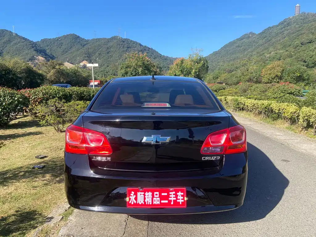 CHEVROLET CRUZE 2016