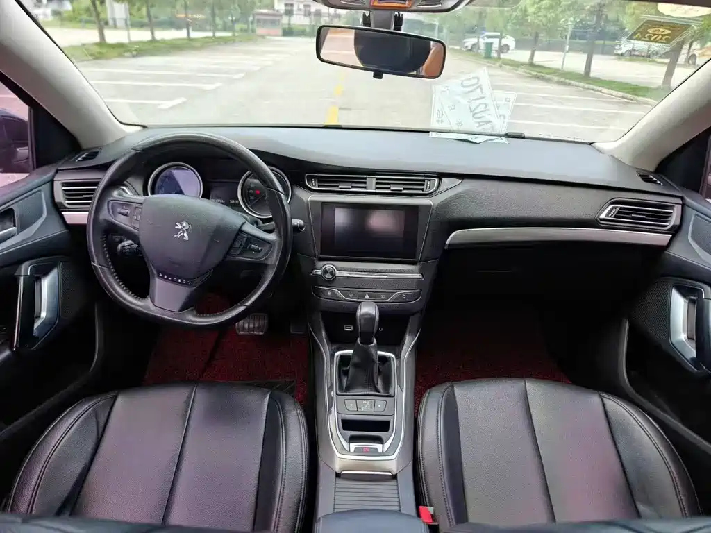 PEUGEOT 408 2016