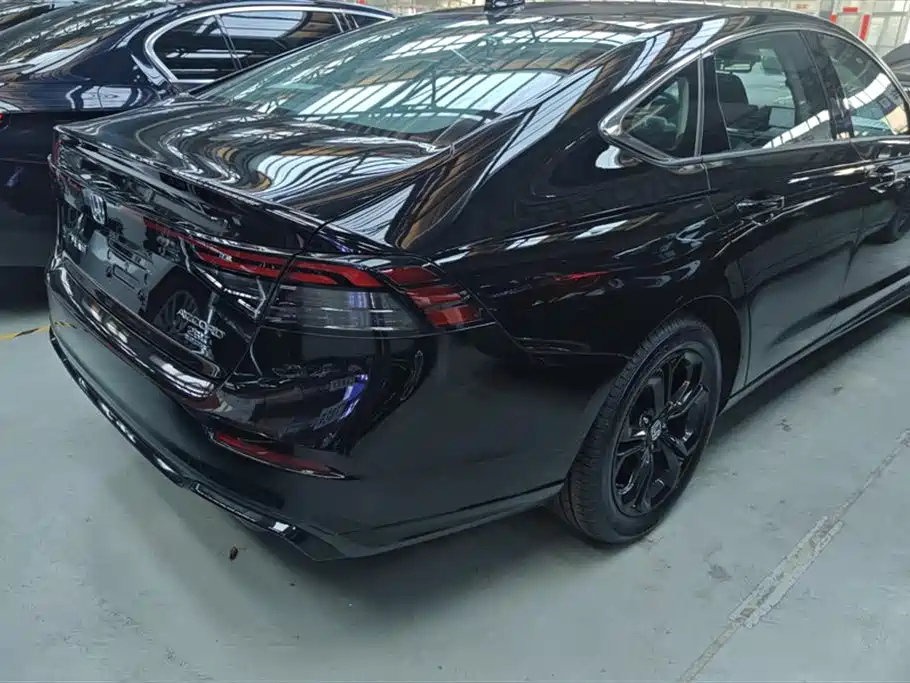 HONDA ACCORD 2025