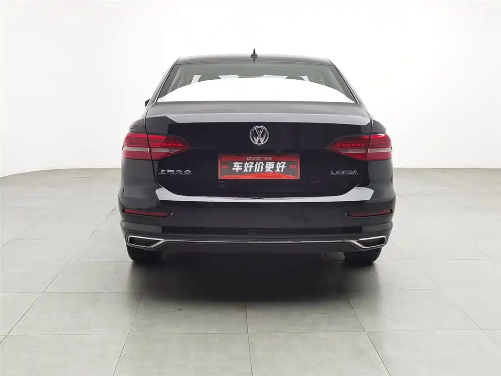 VOLKSWAGEN LAVIDA 2020