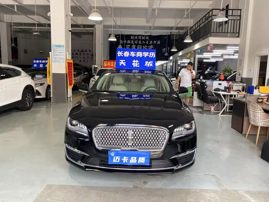 LINCOLN MKZ 2019