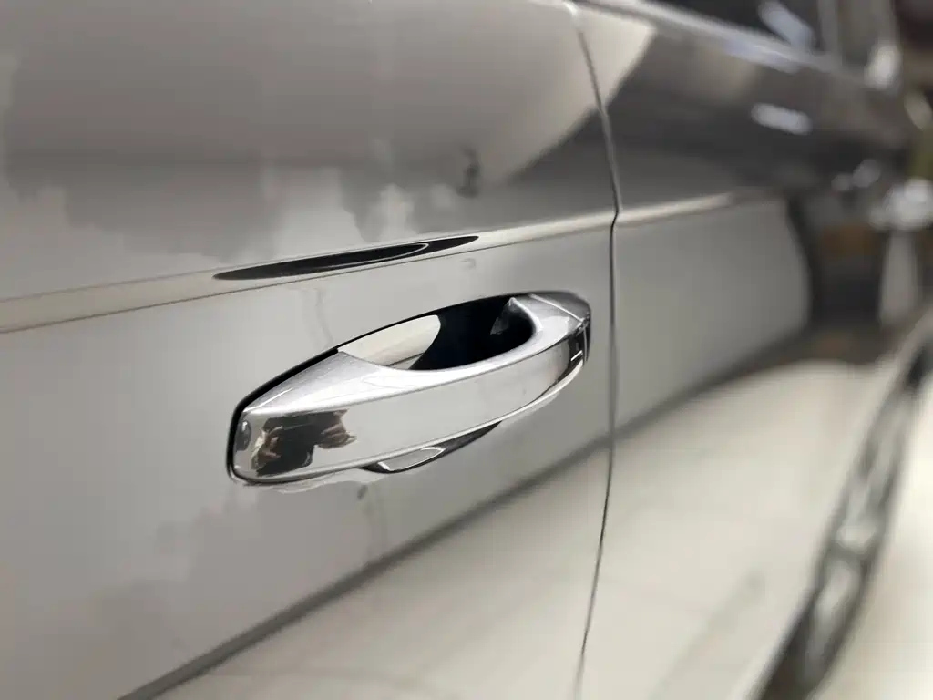 VOLKSWAGEN TAYRON 2025