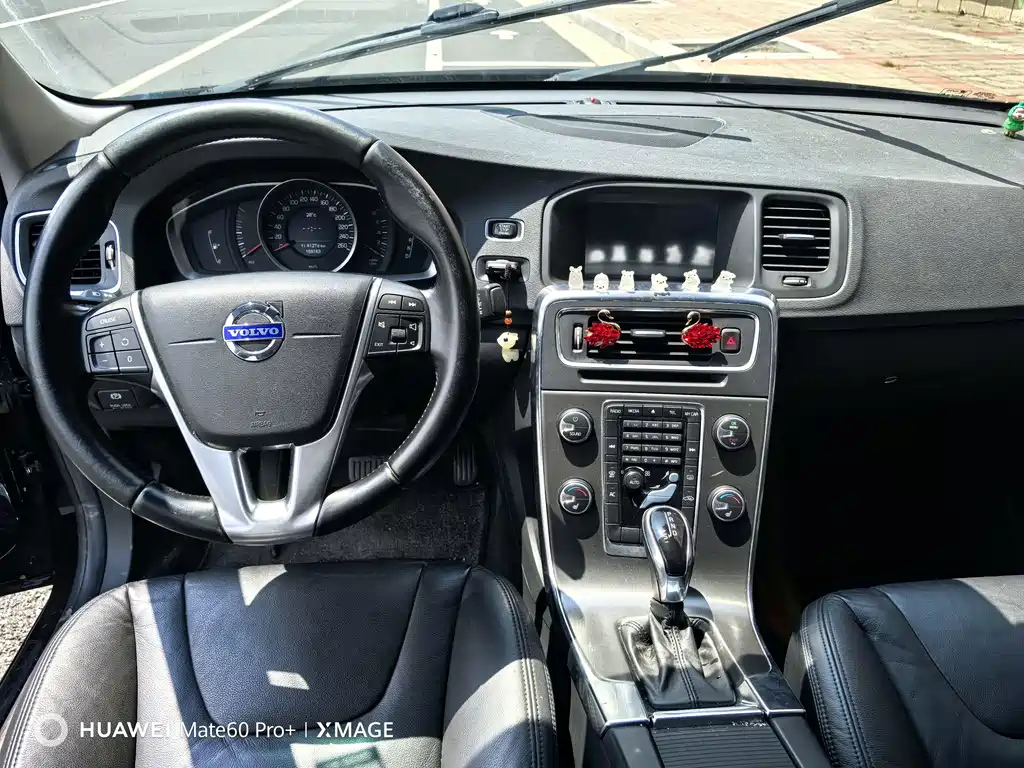 VOLVO S60 2014
