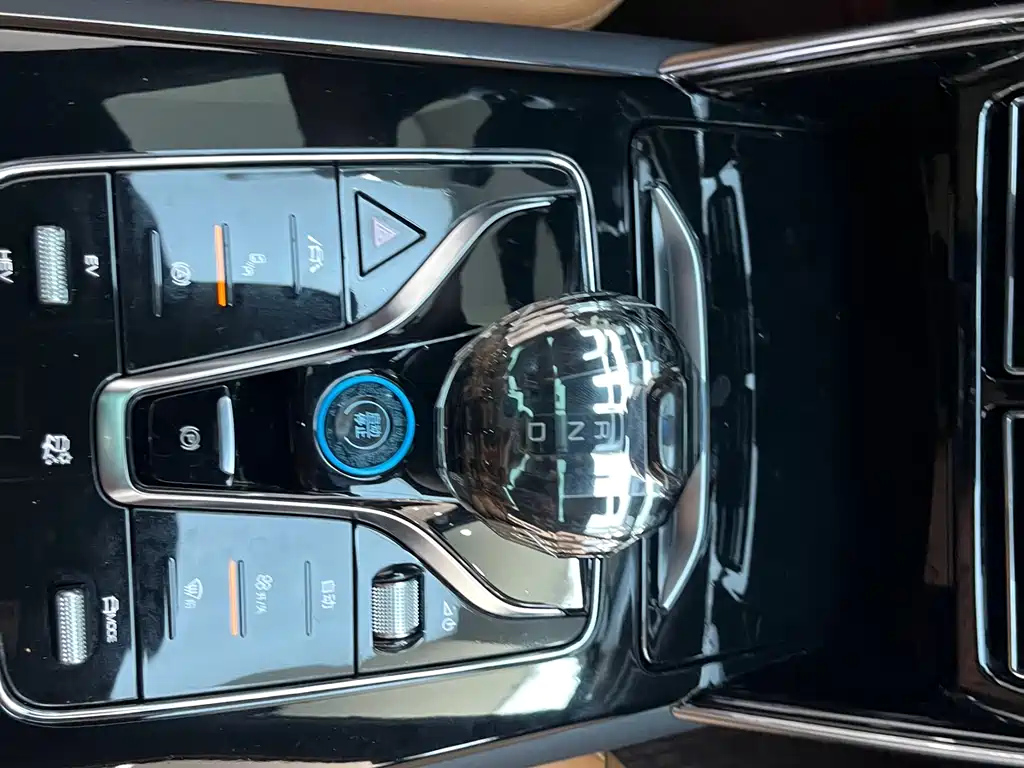BYD TANG NEW ENERGY 2023
