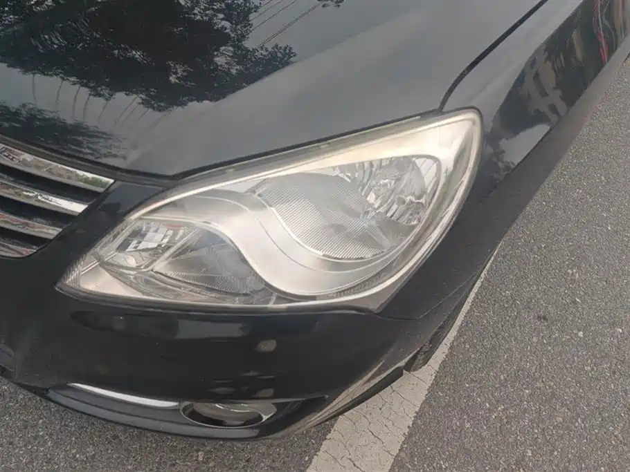 HYUNDAI CELESTA 2011