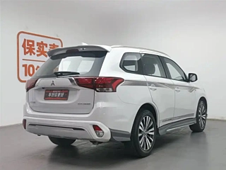 Заказать MITSUBISHI OUTLANDER