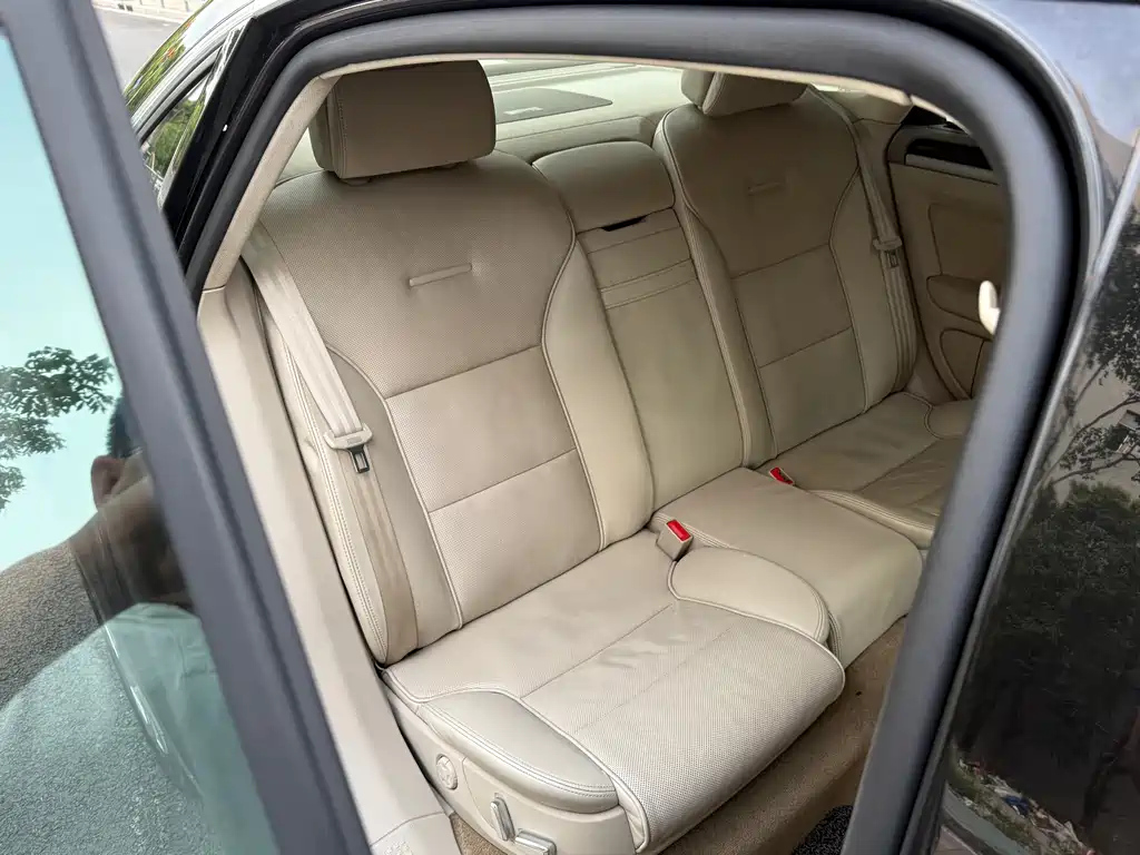 AUDI A8 2009