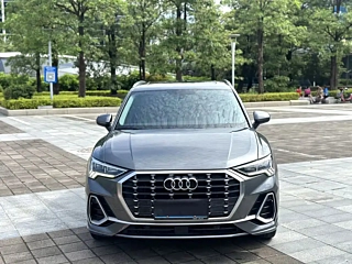 AUDI Q3  2019