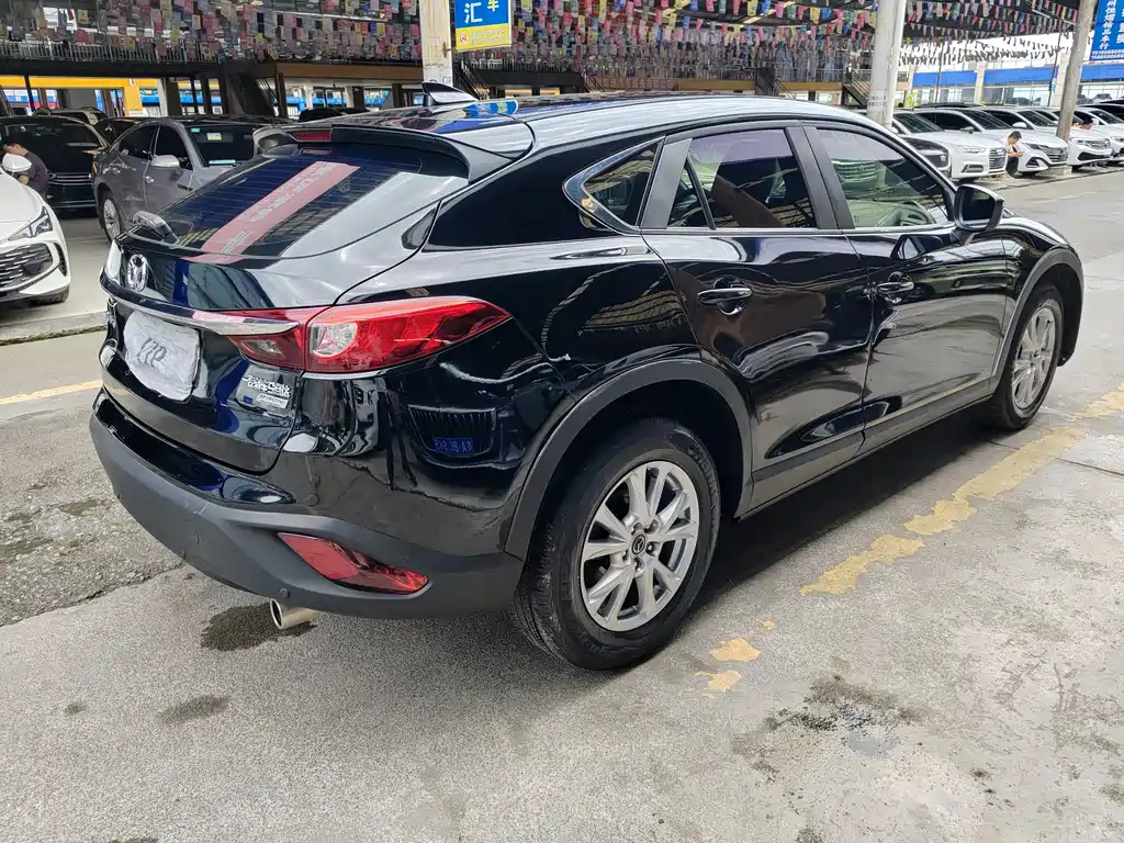 MAZDA CX-4 2018