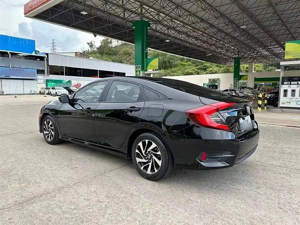 HONDA CIVIC 2016
