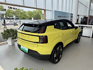VOLVO EX30  2025 YEAR &#21518;&#39537;&#38271; RANGE EDITION PLUS 2025