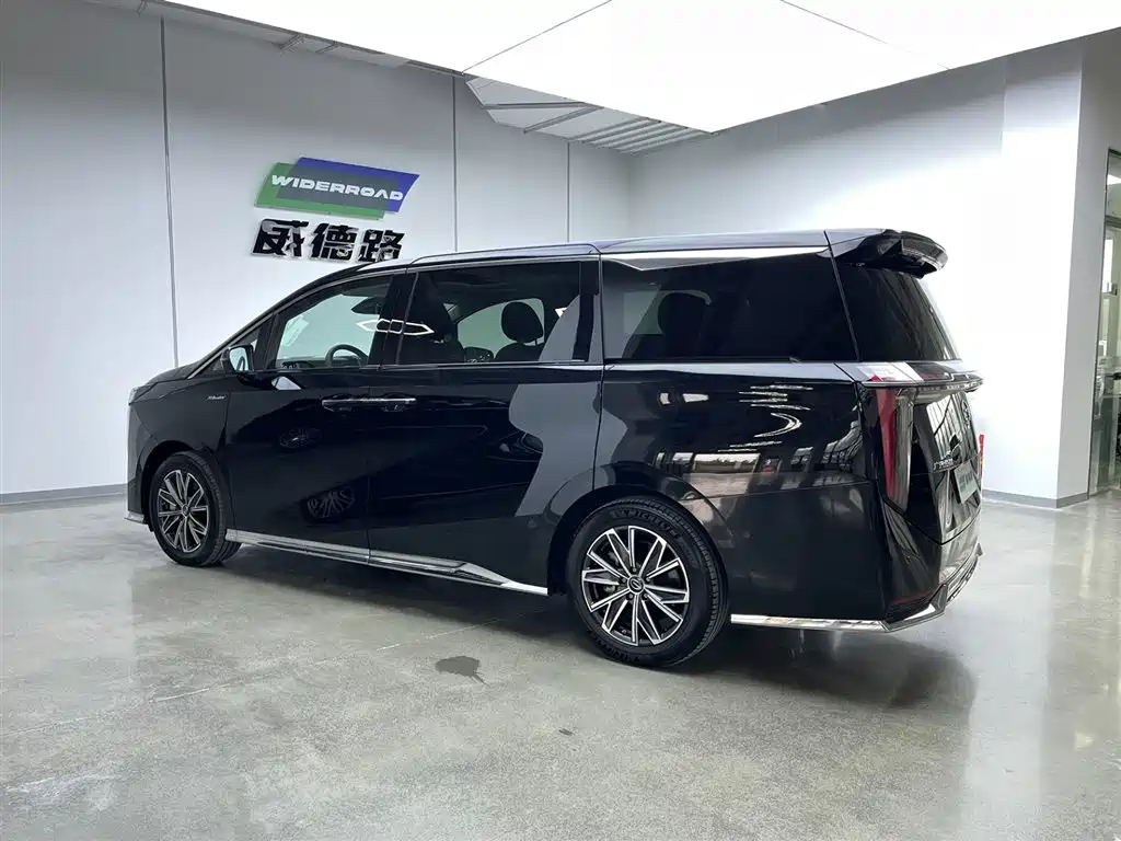 TRUMPCHI M8 2024