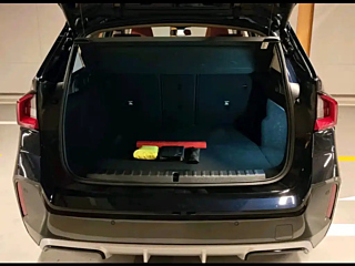 BMW IX1  2023 YEAR EDRIVE25L M SPORTS SUIT 2023