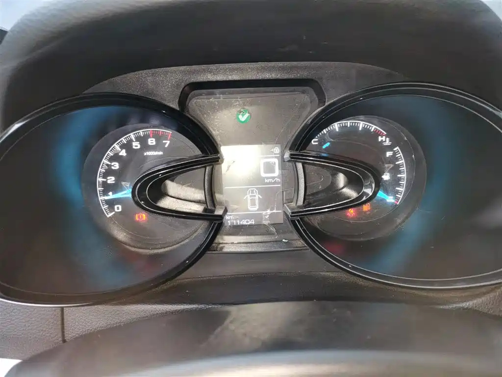 DONGFENG AEOLUS AX7 2016