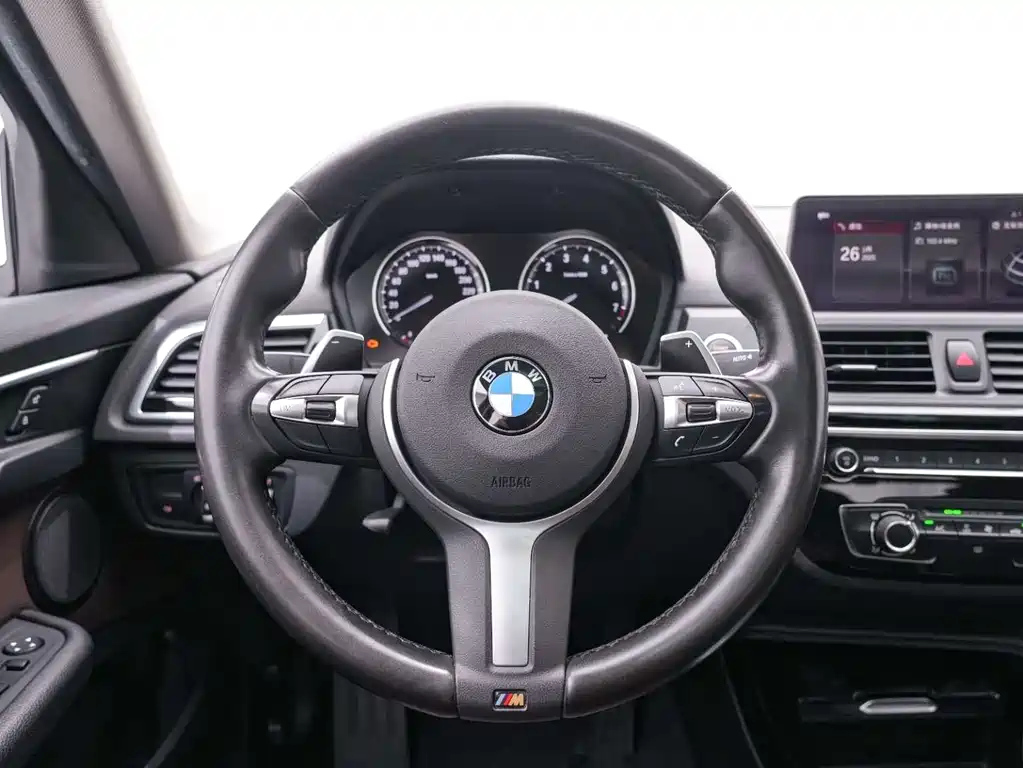 BMW 1-SERIES 2020