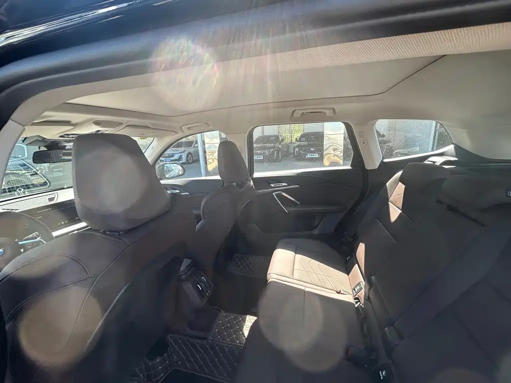 BMW X1 2025