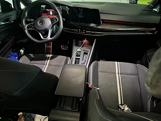 VOLKSWAGEN GOLF  2020