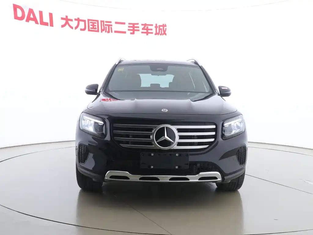MERCEDES BENZ GLB 2024