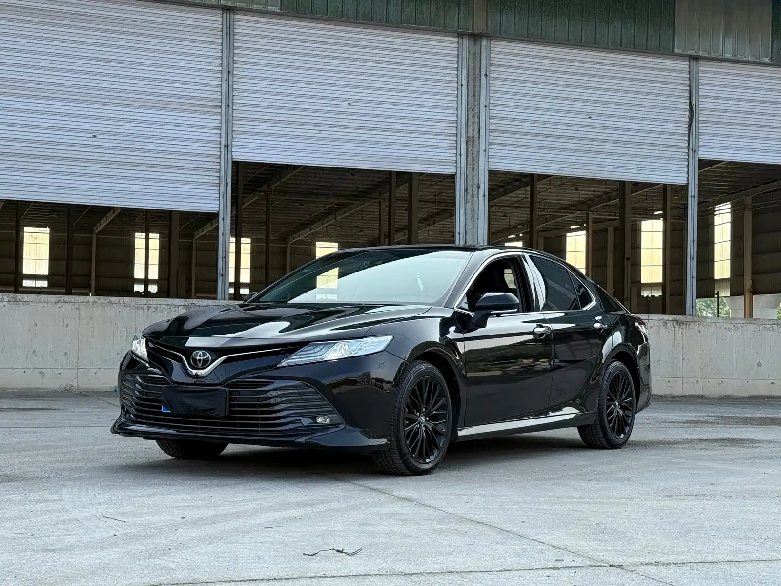 TOYOTA CAMRY 2019
