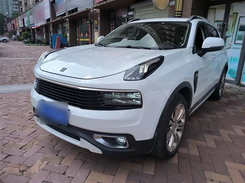 LYNK 01 2017