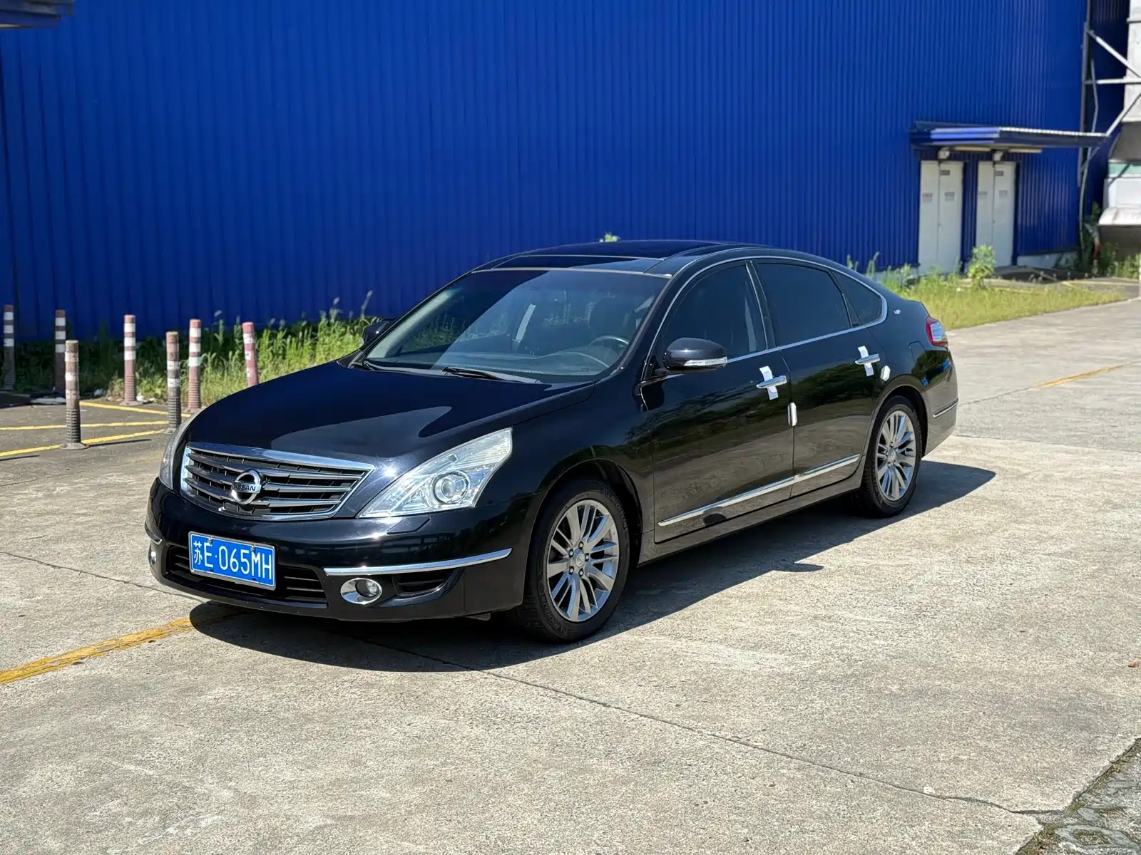 NISSAN TEANA 2011