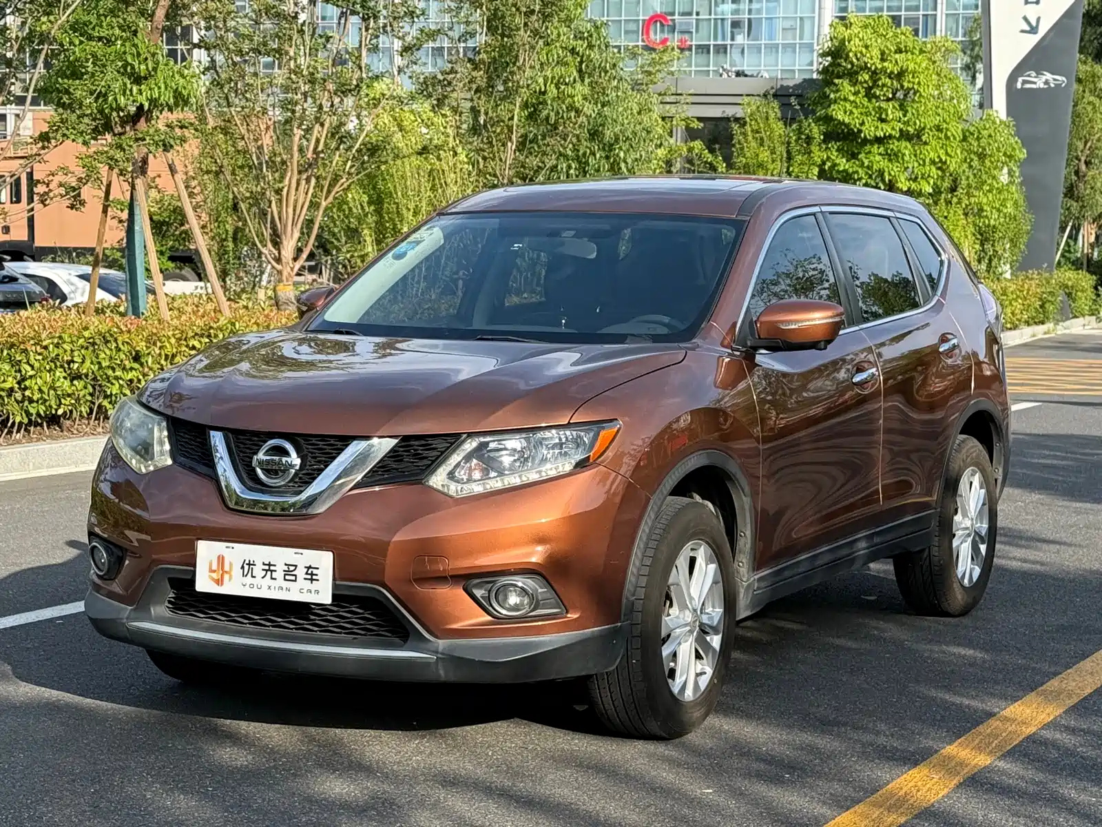 NISSAN X-TRAIL 2014