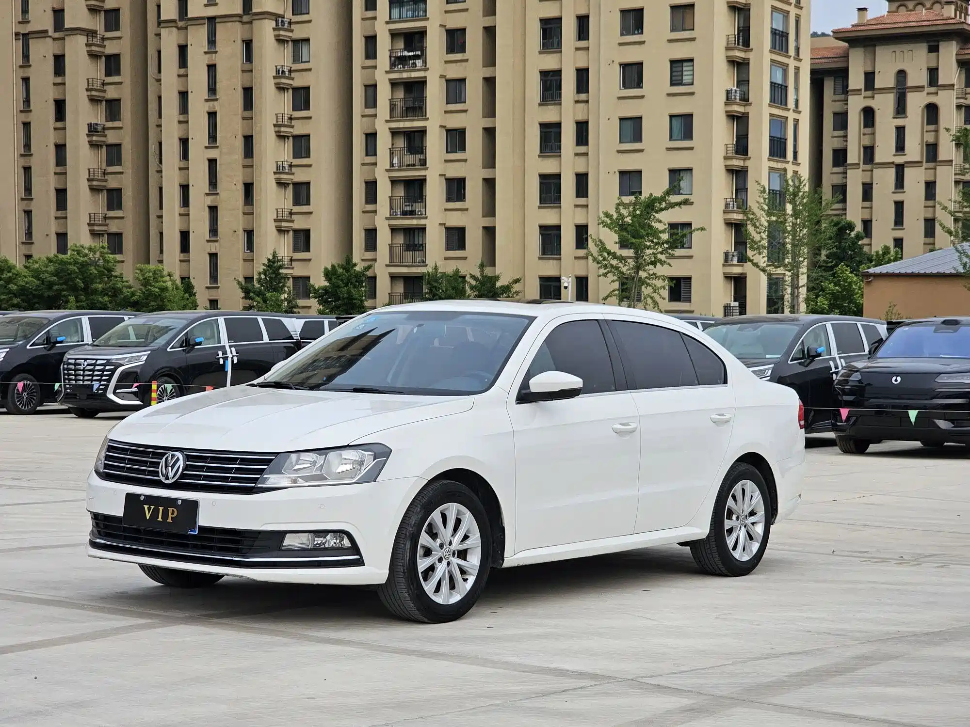 VOLKSWAGEN LAVIDA 2017
