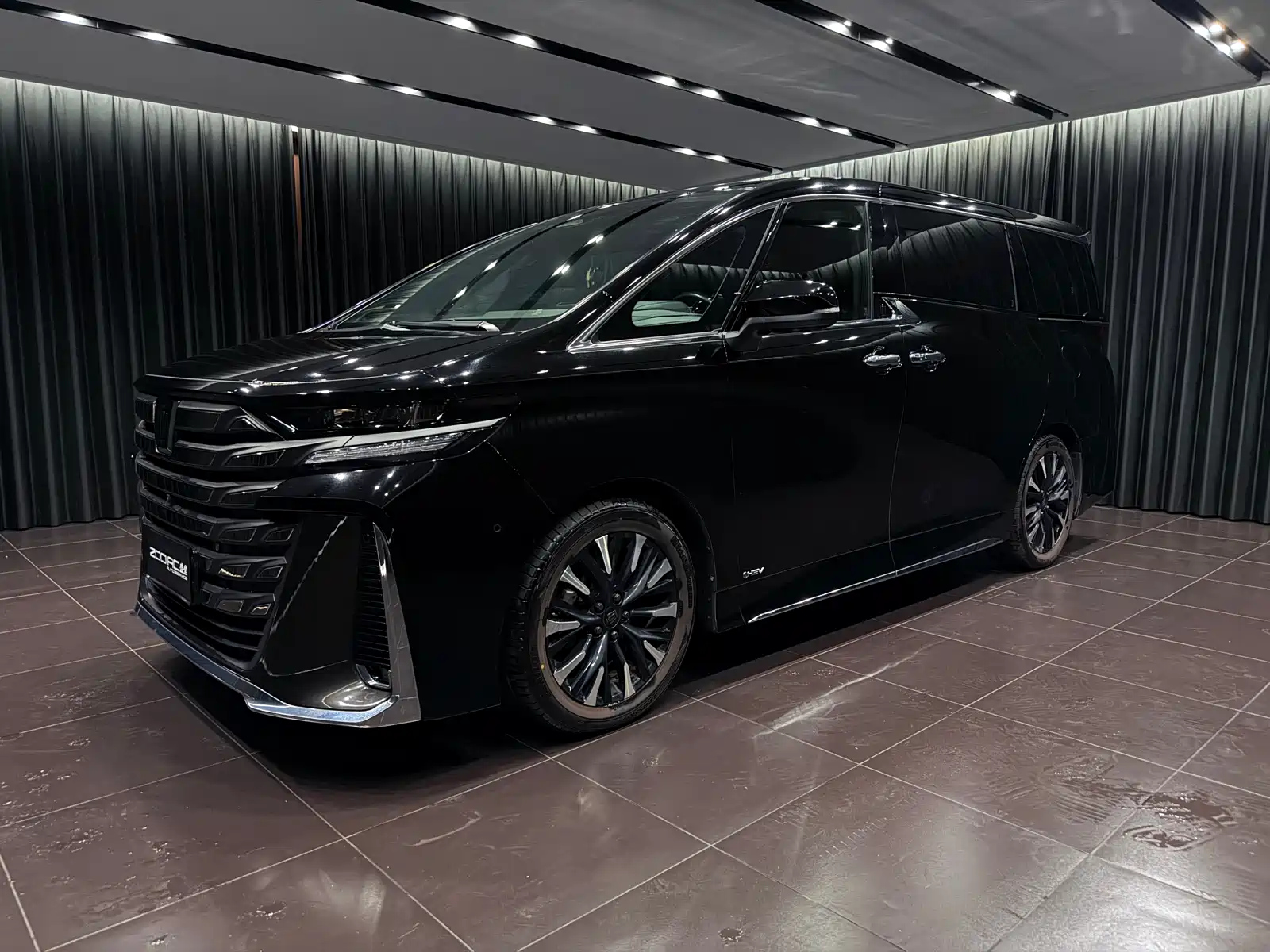 TOYOTA VELLFIRE 2024