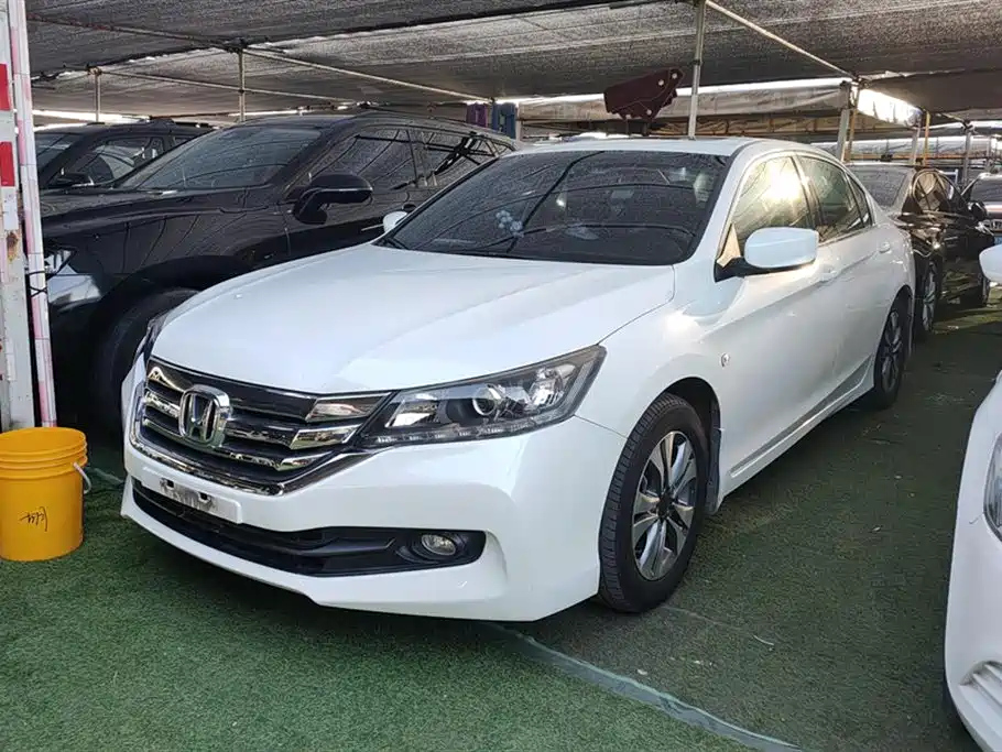 HONDA ACCORD 2015