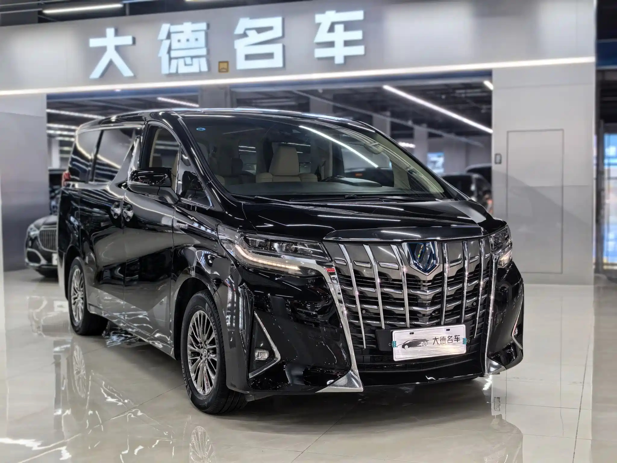 TOYOTA ALPHARD 2021