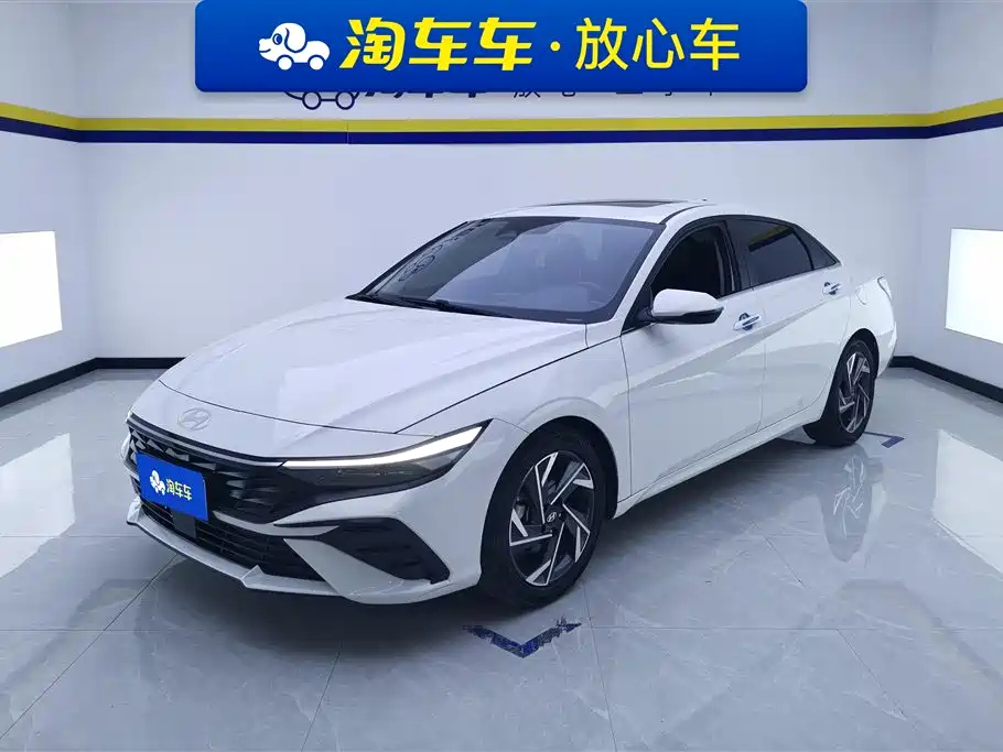 HYUNDAI ELANTRA 2023