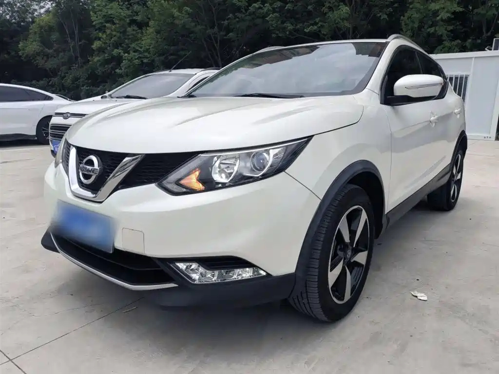 NISSAN QASHQAI 2017