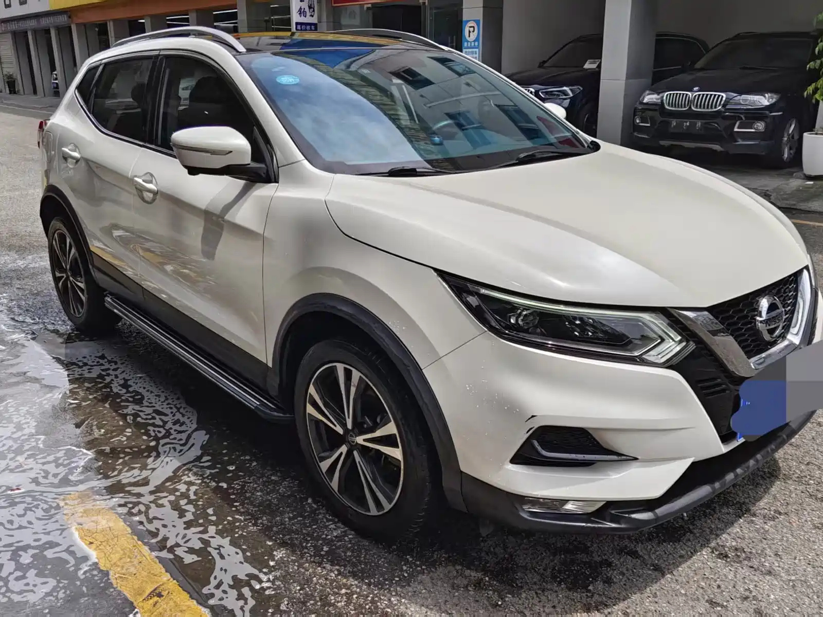 NISSAN QASHQAI 2019