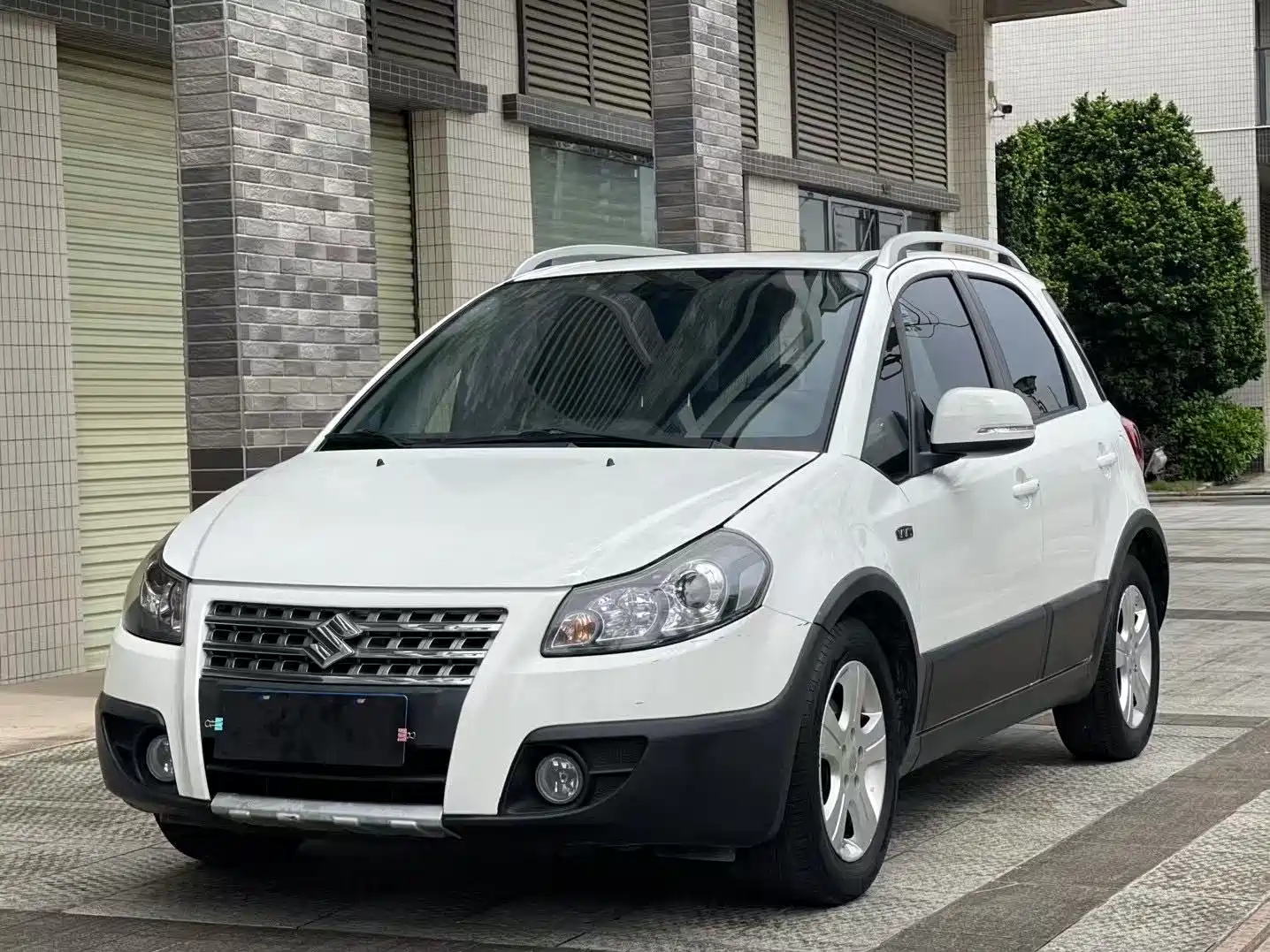 SUZUKI SX4 2012