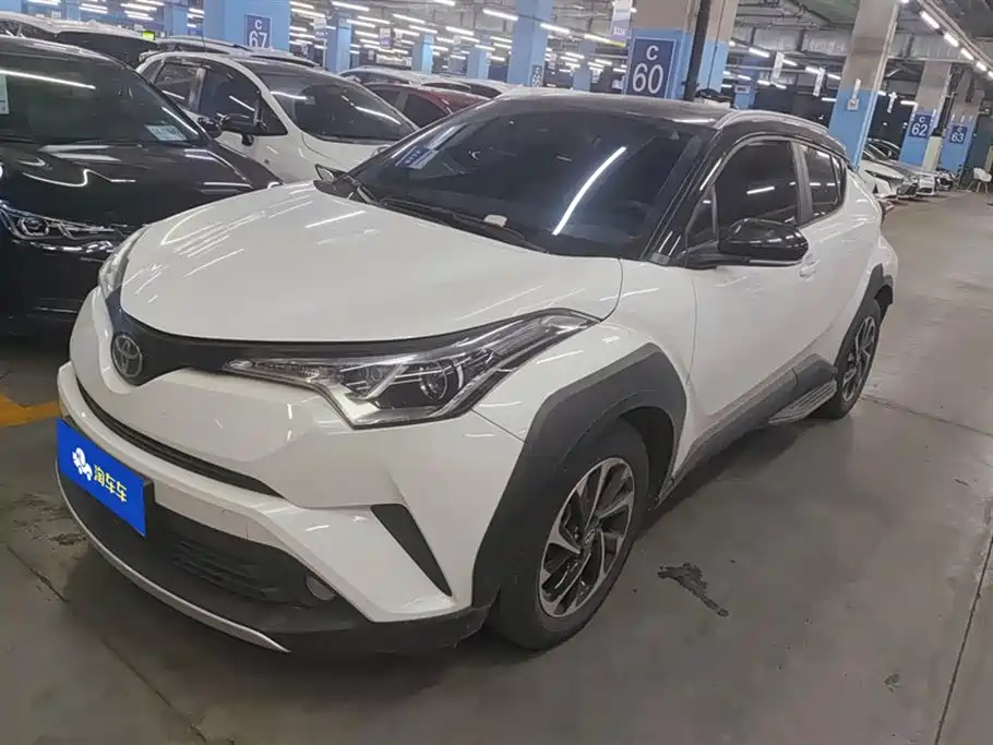 TOYOTA IZOA 2018
